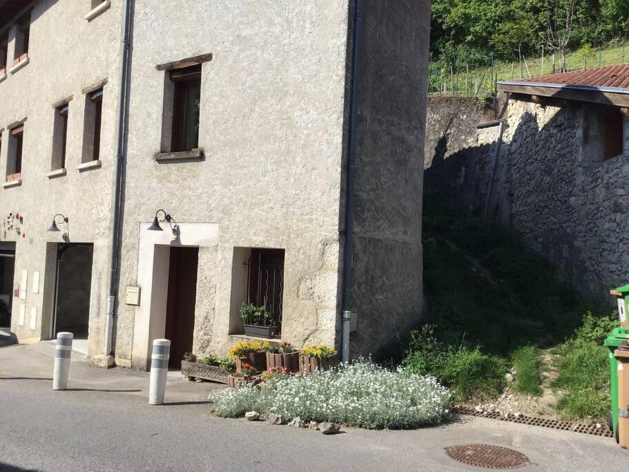 Villa La Dent Du Loup A La Campagne, Proche De Grenoble Noyarey Exterior foto